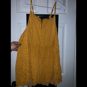 Plus size zip up tank top!